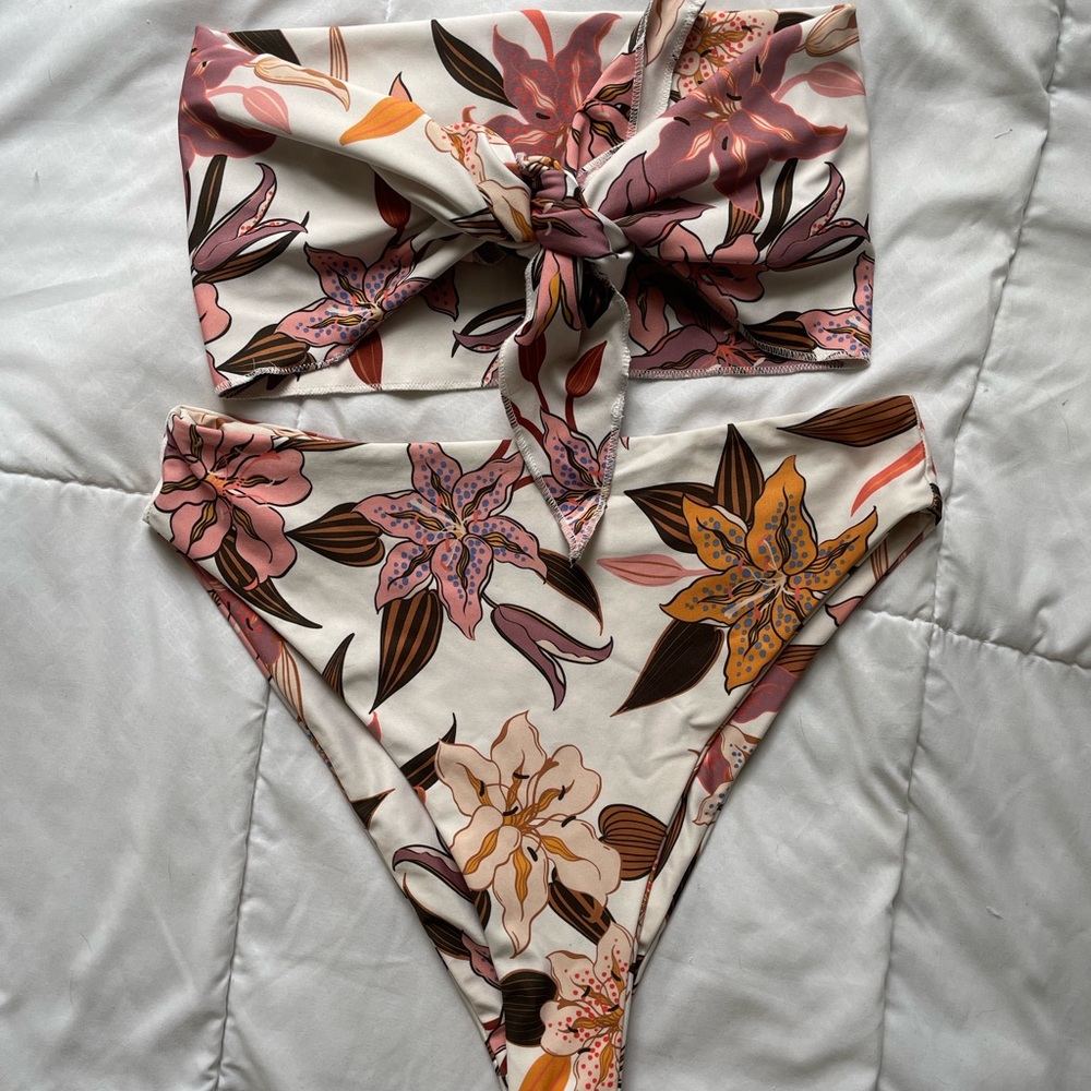 Stone Fox Swim SET